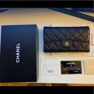 CHANEL Black Lambskin Wallet